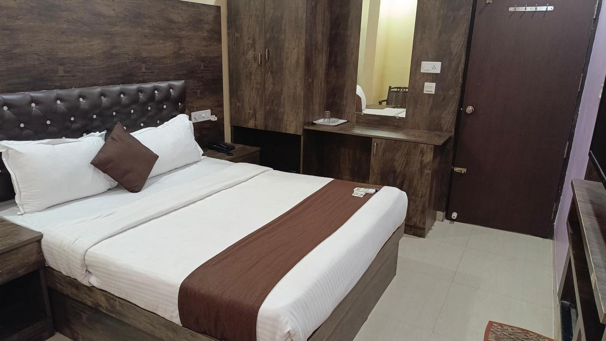 Pph Royal Gs Comforts Opp Mall Of Asia Μπανγκαλόρ Εξωτερικό φωτογραφία